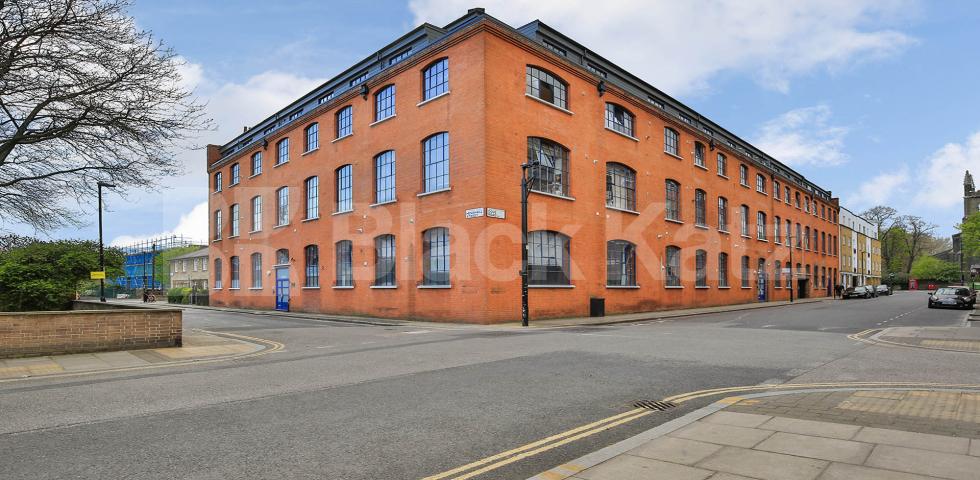 			1 Bedroom, 1 bath, 1 reception Apartment			 Dove Road, CANONBURY-ISLINGTON